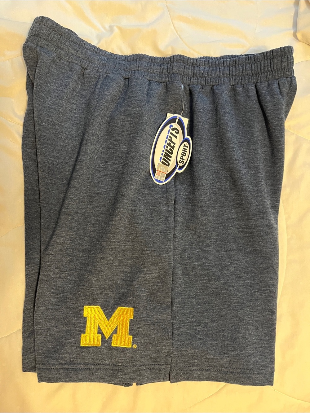 NWT Michigan University fleece shorts XL